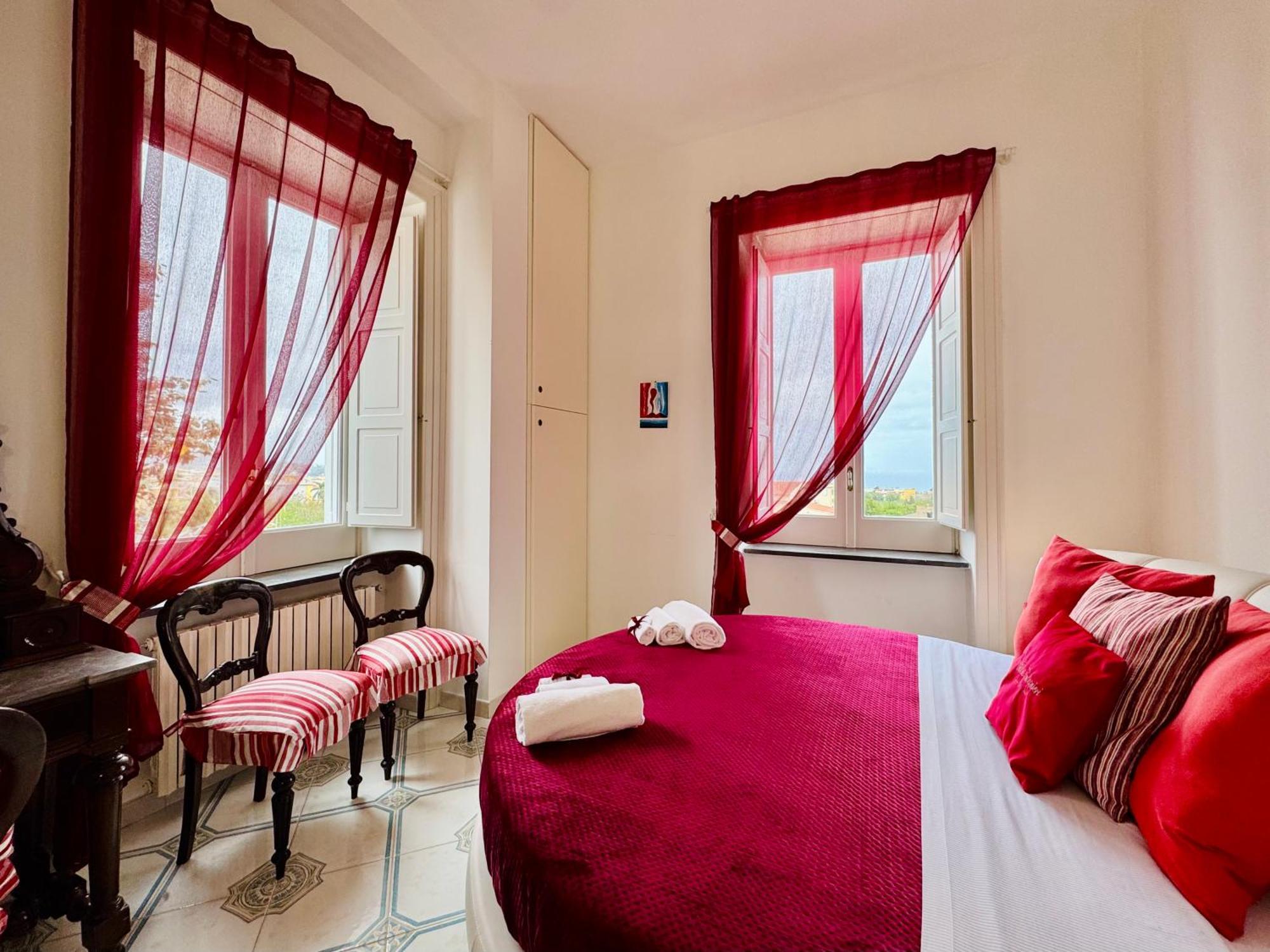 Villa Falconieri Sorrento Suite Sant'Agnello Exterior photo